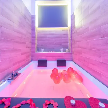 Simplistic Holiday In With Bubble Bath Σπίτι διακοπών